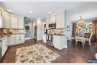 250 Ridge Road, Rutherford, NJ 07070 - Photo 12