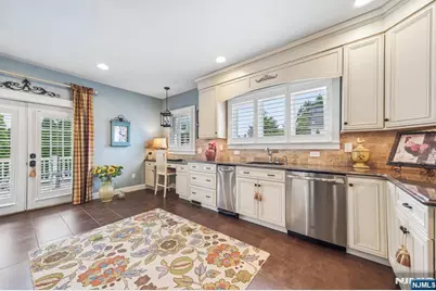 250 Ridge Road, Rutherford, NJ 07070 - Photo 14