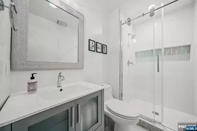 22 W Pamrapo Court, Glen Rock, NJ 07452 - Photo 20