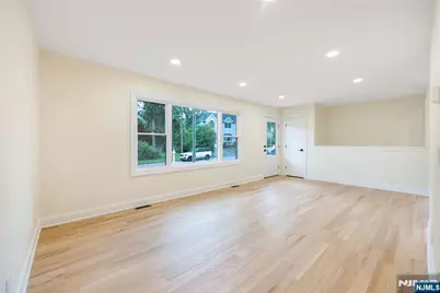 61 Mackay Avenue, Waldwick, NJ 07463 - Photo 6