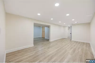61 Mackay Avenue, Waldwick, NJ 07463 - Photo 22