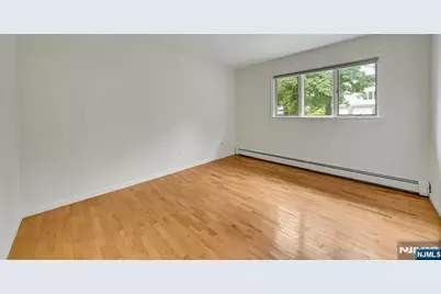 141 Middlesex Avenue, Englewood Cliffs, NJ 07632 - Photo 12