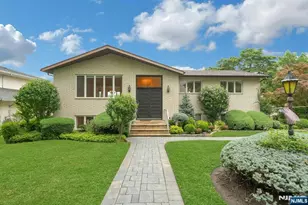141 Middlesex Ave, Englewood Cliffs, NJ 07632 - Photo 1