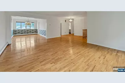 141 Middlesex Avenue, Englewood Cliffs, NJ 07632 - Photo 2