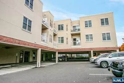 55 E Emerson Plaza 303 #303, Emerson, NJ 07630 - Photo 16