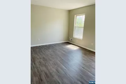 124 Union Avenue 4 #4, Belleville, NJ 07109 - Photo 6