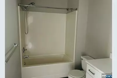 124 Union Avenue 4 #4, Belleville, NJ 07109 - Photo 8