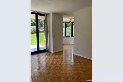 100 Carlyle Drive # S01G, Cliffside Park, NJ 07010 - Photo 18