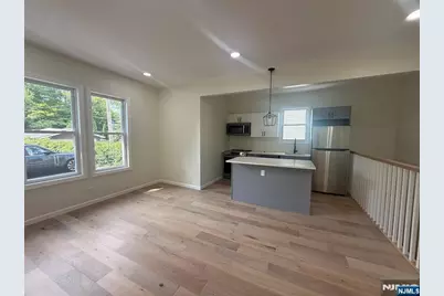 82 Grove Street Unit 2 #Unit 2, Montclair, NJ 07042 - Photo 4