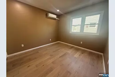 82 Grove Street 1 #1, Montclair, NJ 07042 - Photo 8