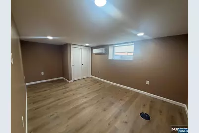 82 Grove Street 1 #1, Montclair, NJ 07042 - Photo 12