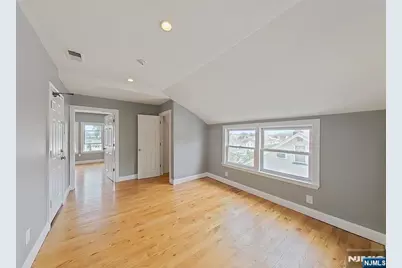 43 Melrose Avenue 3 #3, North Arlington, NJ 07031 - Photo 6