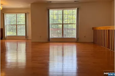 235 Village Circle Drive, Fort Lee, NJ 07024 - Photo 6