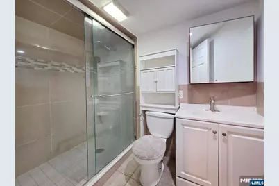 951 Liberty Avenue, Hillside, NJ 07205 - Photo 32