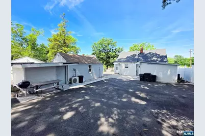 951 Liberty Avenue, Hillside, NJ 07205 - Photo 4