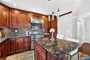 112 Hathaway St, Wallington, NJ 07057 - Photo 16