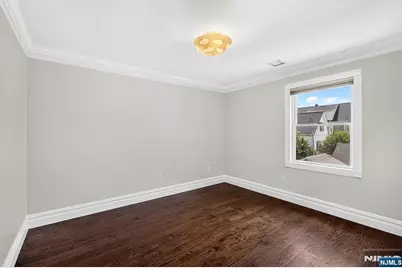 112 Hathaway Street, Wallington, NJ 07057 - Photo 18