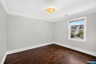 112 Hathaway St, Wallington, NJ 07057 - Photo 18