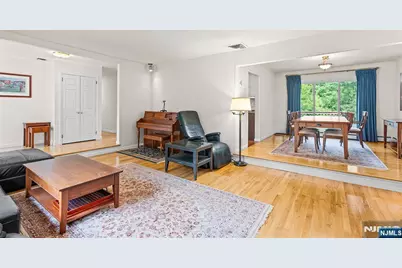 31 Brook Street, Closter, NJ 07624 - Photo 10