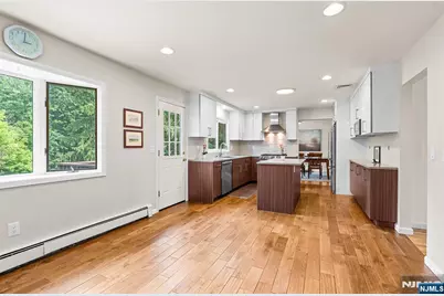 31 Brook Street, Closter, NJ 07624 - Photo 6