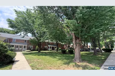 51 Clark Court, Rutherford, NJ 07070 - Photo 8