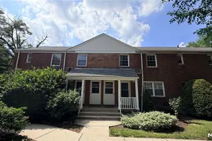 51 Clark Ct, Rutherford, NJ 07070 - Photo 2