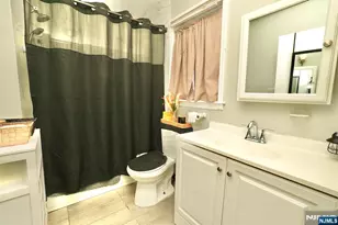 3 Laurel Ave, Maplewood, NJ 07040 - Photo 8