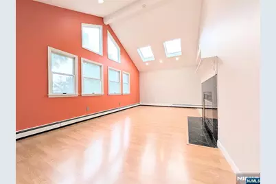 515 Broad Avenue 2nd #2ND, Palisades Park, NJ 07650 - Photo 4