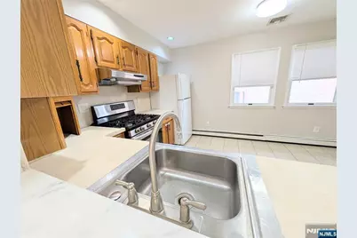 515 Broad Avenue 2nd #2ND, Palisades Park, NJ 07650 - Photo 8