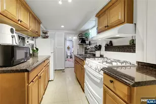 27 73rd St, North Bergen, NJ 07047 - Photo 28