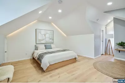 25 Wolf Place, Irvington, NJ 07111 - Photo 12