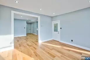 25 Wolf Pl, Irvington, NJ 07111 - Photo 32