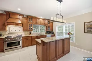 53 Ramapo River Trce, Oakland, NJ 07436 - Photo 8