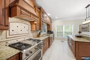53 Ramapo River Trce, Oakland, NJ 07436 - Photo 10