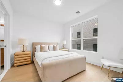 649 38th Street 3-04 #3-04, Union City, NJ 07087 - Photo 10