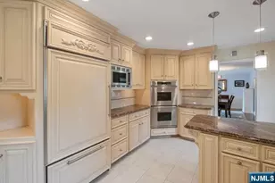 211 Bellair Rd, Ridgewood, NJ 07450 - Photo 20
