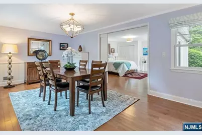 211 Bellair Road, Ridgewood, NJ 07450 - Photo 10