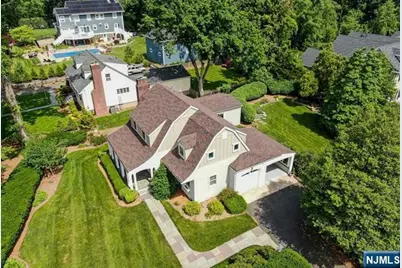 211 Bellair Road, Ridgewood, NJ 07450 - Photo 1