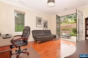 3 Moorings Ln, Edgewater, NJ 07020 - Photo 12