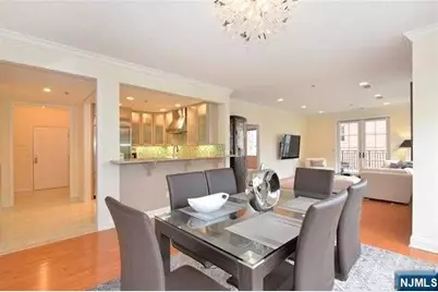 3 Moorings Lane, Edgewater, NJ 07020 - Photo 4