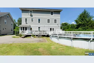 71 Ringwood Avenue, Pompton Lakes, NJ 07442 - Photo 2