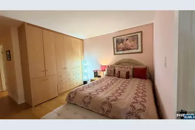 7004 Blvd East 311C #311C, West New York, NJ 07093 - Photo 14