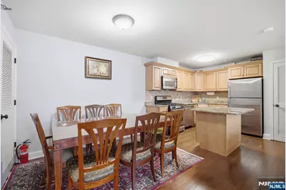 270 Grand Avenue 4C #4C, Palisades Park, NJ 07650 - Photo 6