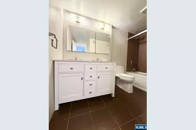 1203 River Road 12D #12D, Edgewater, NJ 07020 - Photo 12