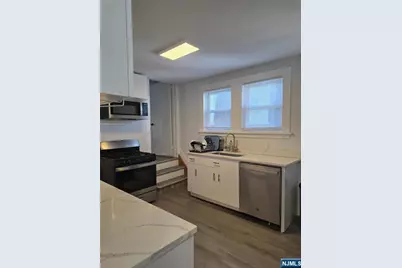 145 Christie Street, Leonia, NJ 07605 - Photo 6