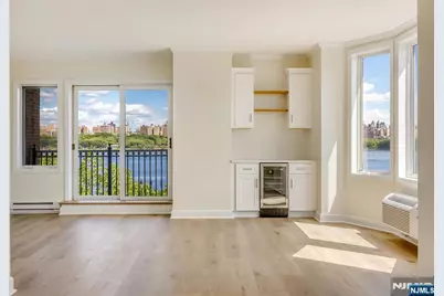 6315 City Place, Edgewater, NJ 07020 - Photo 8