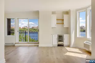 6315 City Pl, Edgewater, NJ 07020 - Photo 8