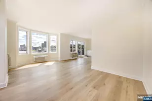 6315 City Pl, Edgewater, NJ 07020 - Photo 4