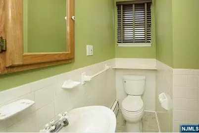 307 Central Avenue, Hawthorne, NJ 07506 - Photo 12