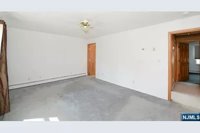 307 Central Avenue, Hawthorne, NJ 07506 - Photo 18